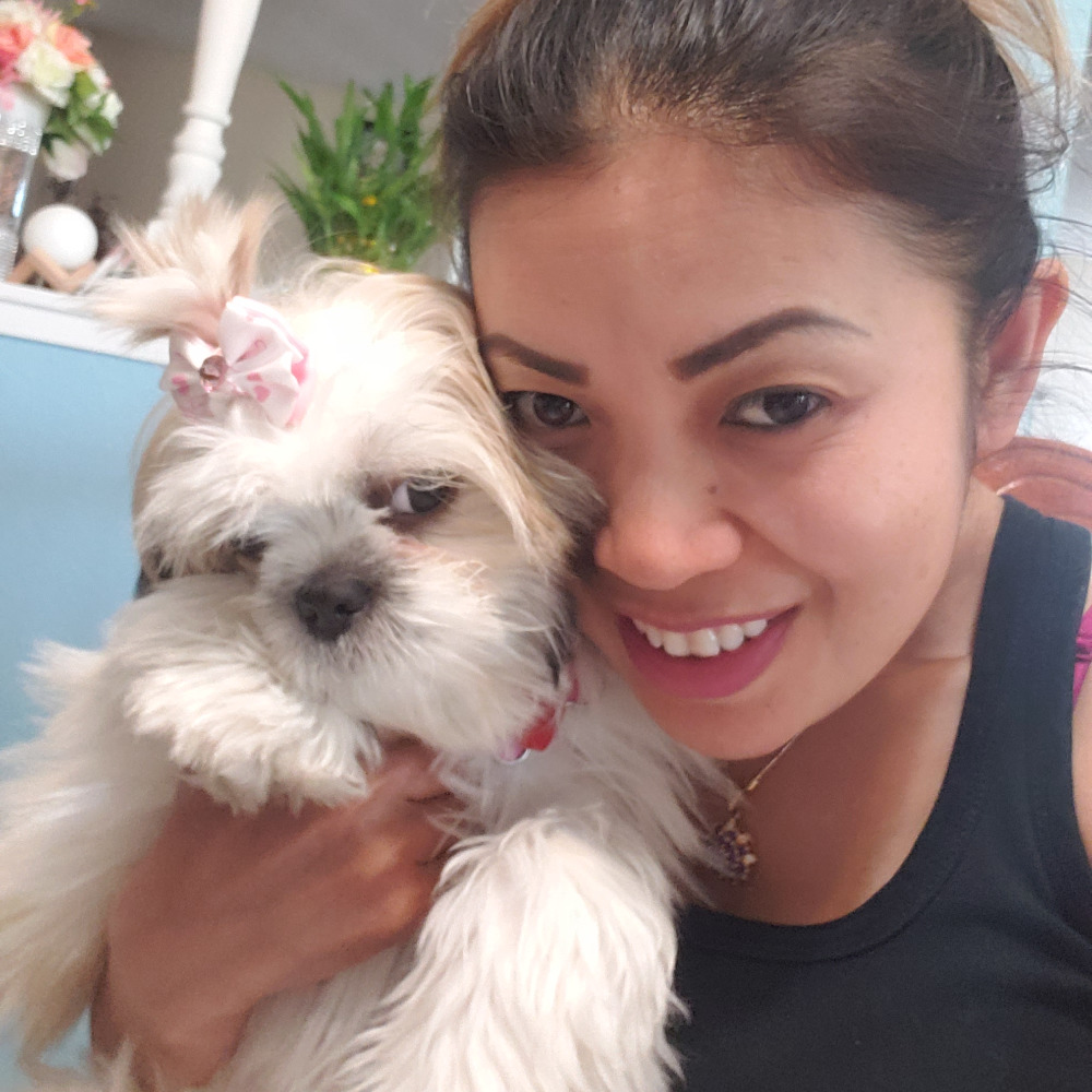 Meet your Posher, Linda